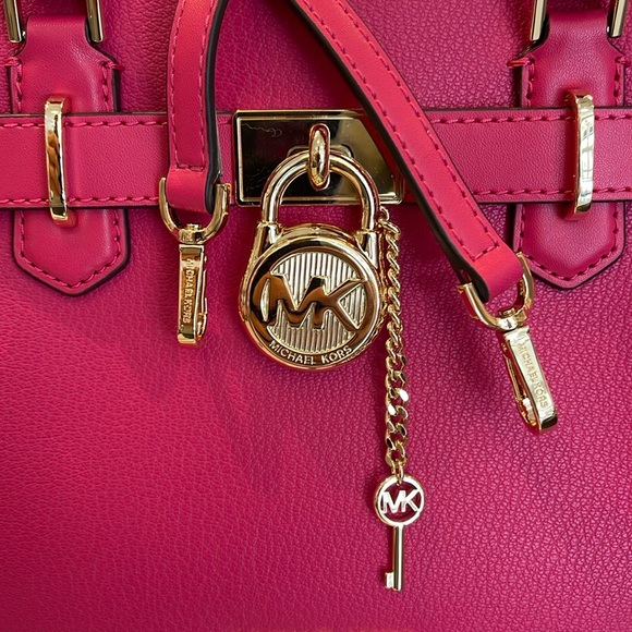 Michael Kors Hamilton Small Satchel Shoulder Crossbody Bag 
Electric Pink 
NWT - Picture 12 of 16